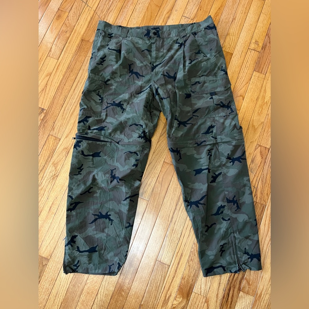 Guide Gear camo field pant’s women’s size XXL/33